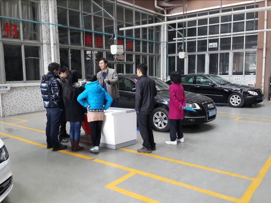 热烈祝贺我校成功举办广州市汽车运用与维修专业教学部主任/科长、专业带头人