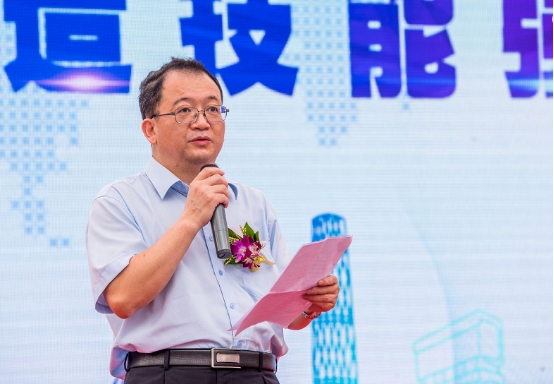 璀璨五月，魅力职教——我校在广州市职业教育活动周启动仪式暨咨询便民活动上